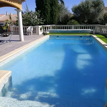 Luxe 5 Piscine Jacuzzi Homegym * كاستيلنو-لو-ليه