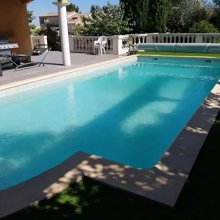 Luxe 5 Piscine Jacuzzi Homegym * كاستيلنو-لو-ليه
