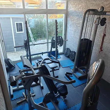 Luxe 5 Piscine Jacuzzi Homegym